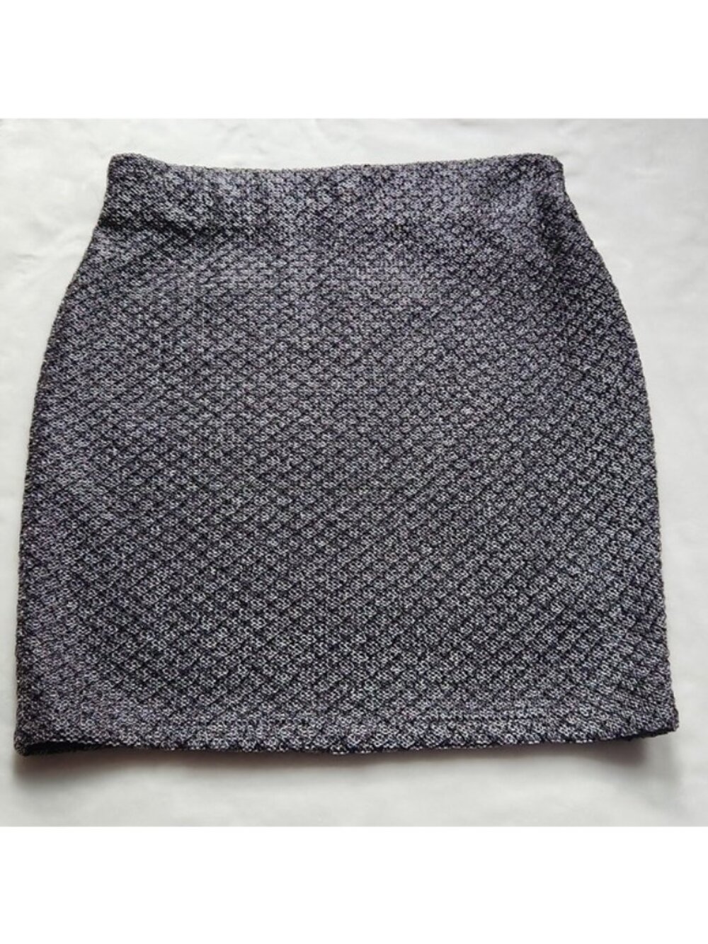Wow Couture, Womens Size Medium, Gray Texture Style Midi Skirt